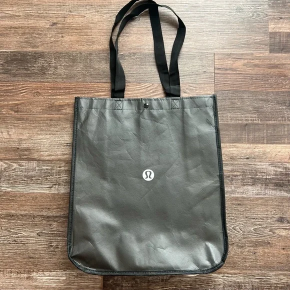 BUNDLE OF 2 BAGS - Lululemon Bags - 13x15 - Picture 2 of 6